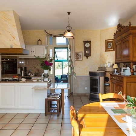 Chambres D'Hotes Du Chalet De Caharet Pipriac Экстерьер фото
