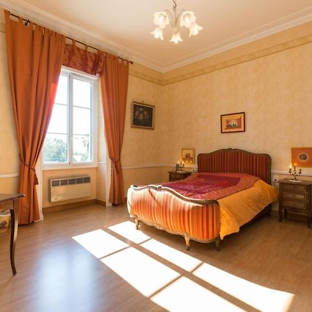 Chambres D'Hotes Du Chalet De Caharet Pipriac Экстерьер фото